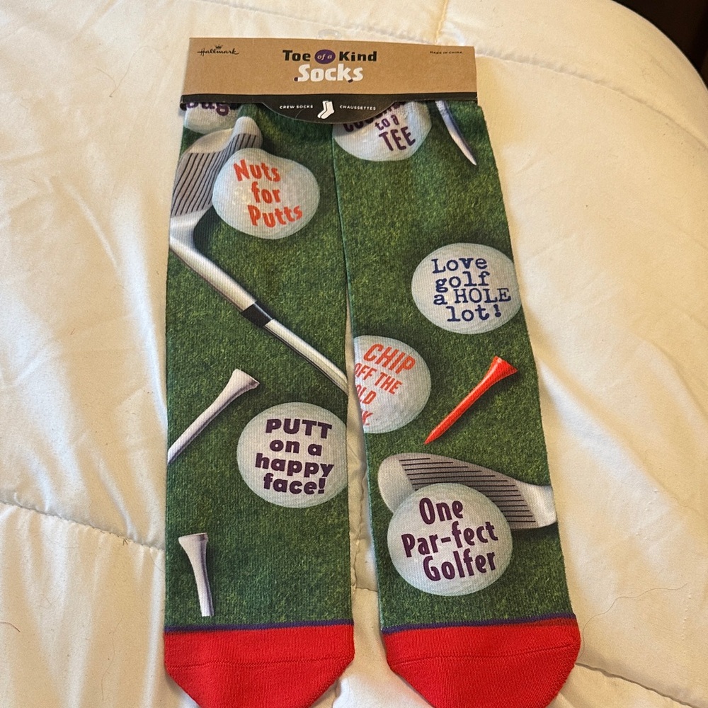 Hallmark Golf-Themed Casual Socks - Green and Red